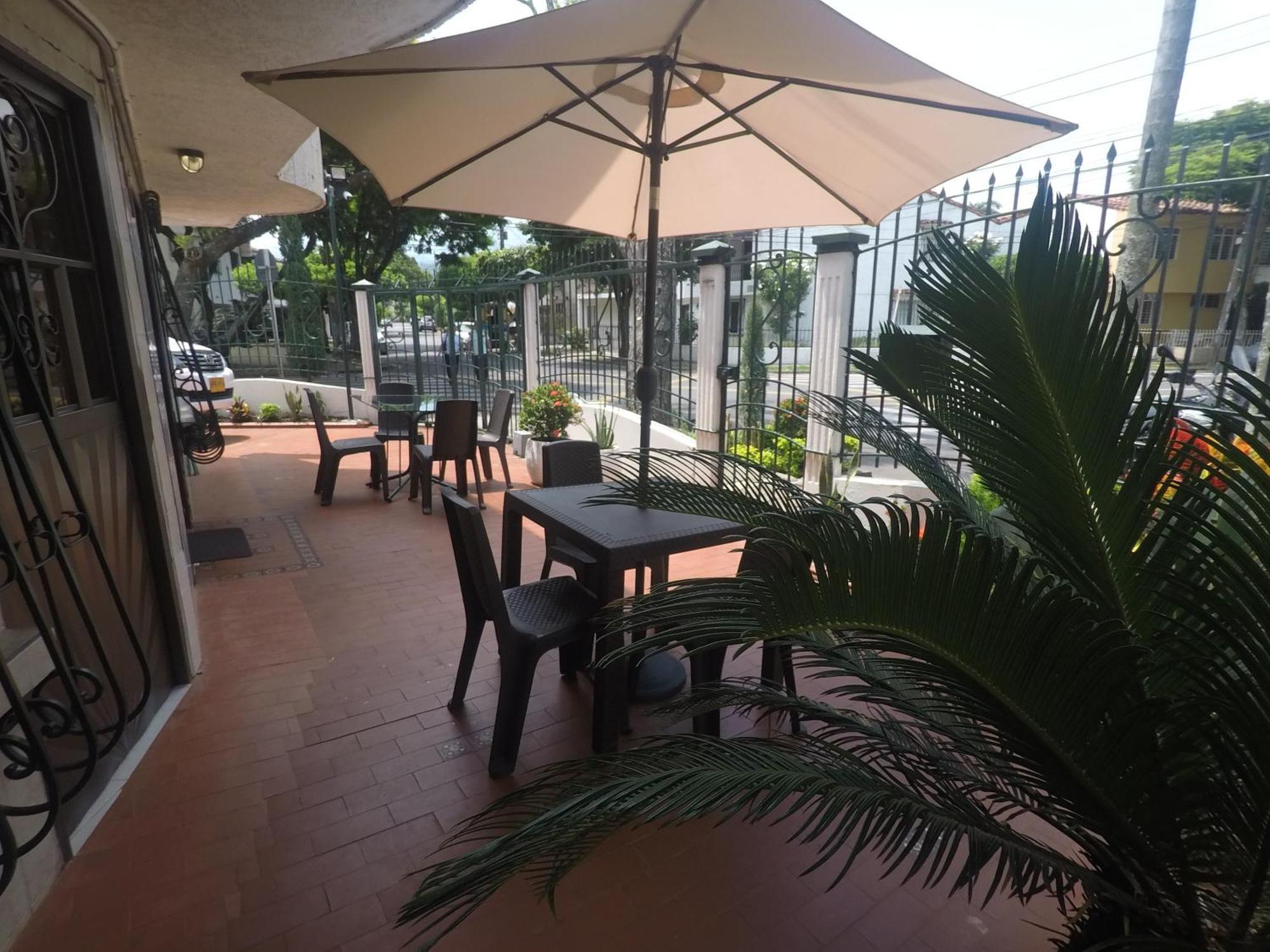 Casa Hotel Flor Del Valle Cali Exteriér fotografie